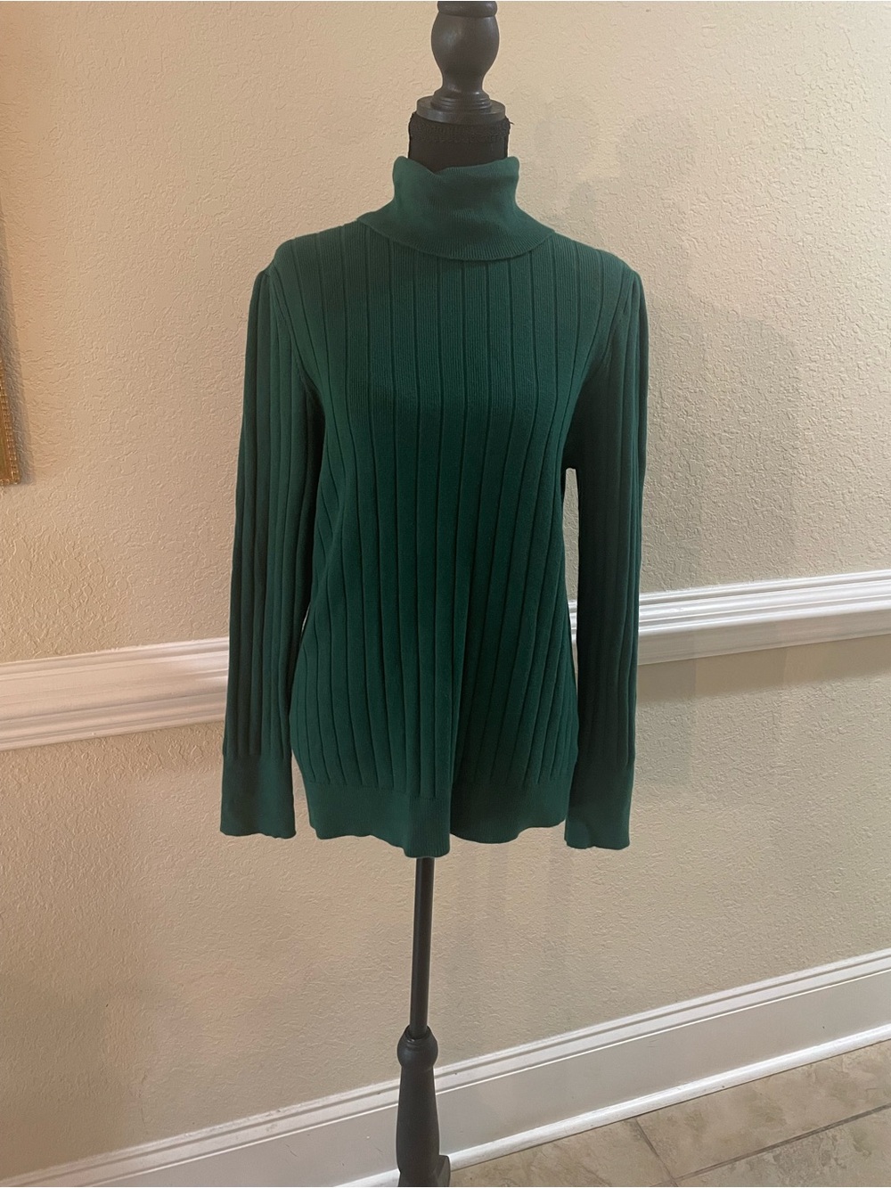 Talbots Deep Green Ribbed Turtleneck Sweater